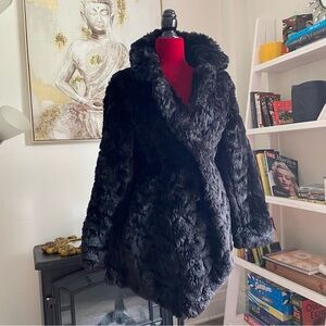 STEVE MADDEN BLACK FAUX FUR COAT